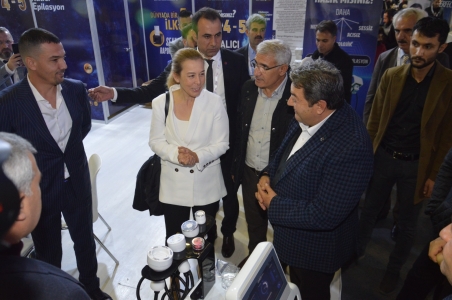 <br />
<b>Notice</b>:  Undefined index: tag in <b>/home/usfuar/public_html/app/views/components/layout_18/layout_18_view.php</b> on line <b>36</b><br />
