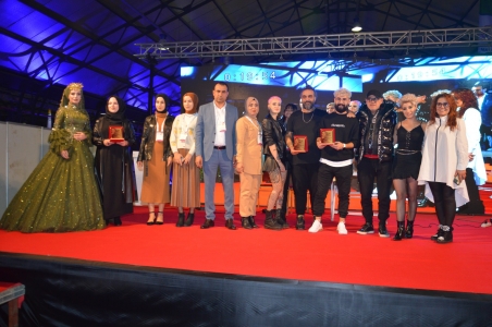 <br />
<b>Notice</b>:  Undefined index: tag in <b>/home/usfuar/public_html/app/views/components/layout_18/layout_18_view.php</b> on line <b>36</b><br />
