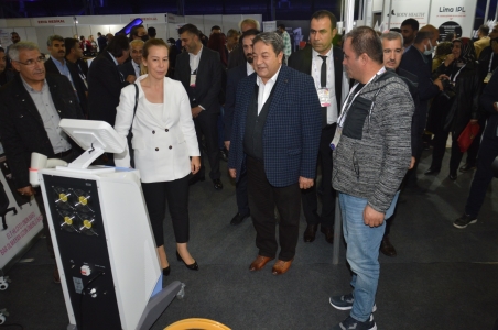 <br />
<b>Notice</b>:  Undefined index: tag in <b>/home/usfuar/public_html/app/views/components/layout_18/layout_18_view.php</b> on line <b>36</b><br />
