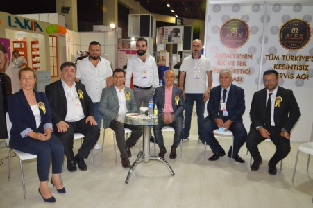 <br />
<b>Notice</b>:  Undefined index: tag in <b>/home/usfuar/public_html/app/views/components/layout_18/layout_18_view.php</b> on line <b>36</b><br />
