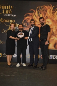 <br />
<b>Notice</b>:  Undefined index: tag in <b>/home/usfuar/public_html/app/views/components/layout_18/layout_18_view.php</b> on line <b>36</b><br />
